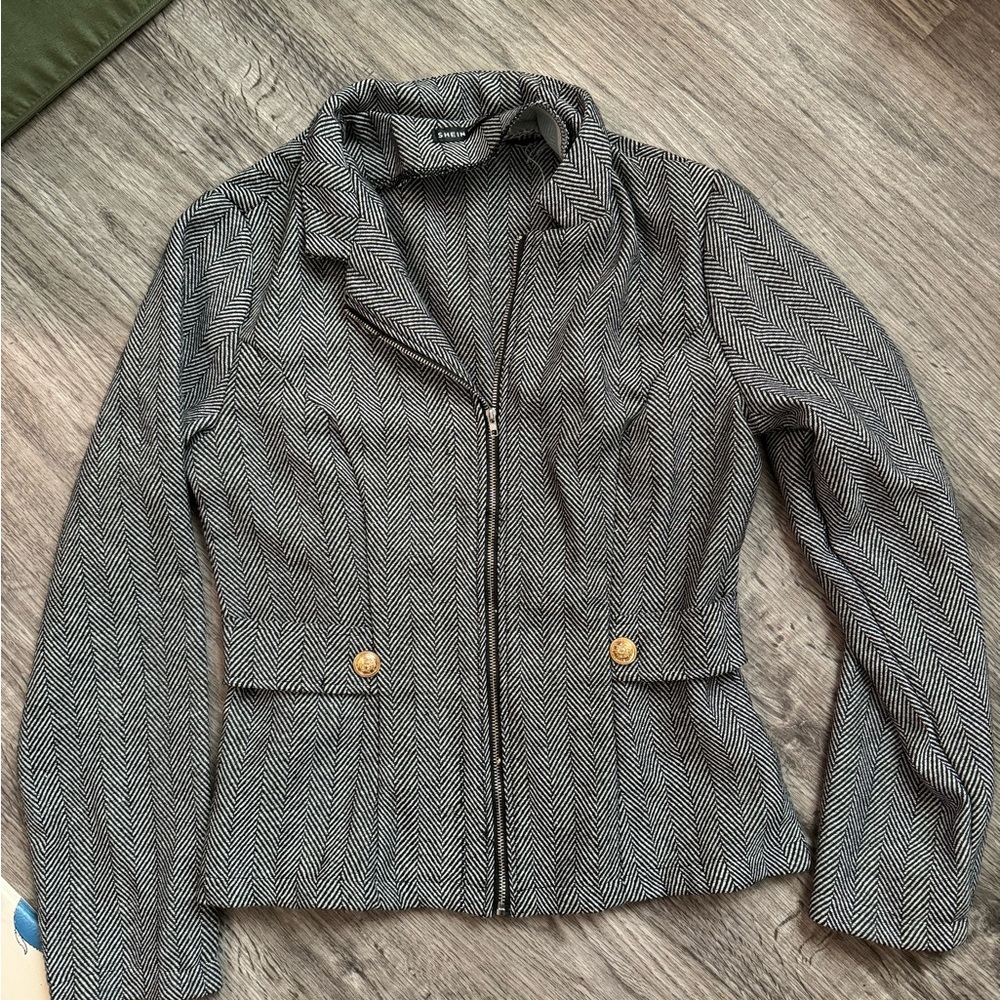 Shein women’s jacket size medium